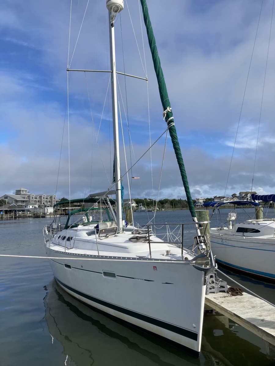 2004 Beneteau 373 - Photo 3