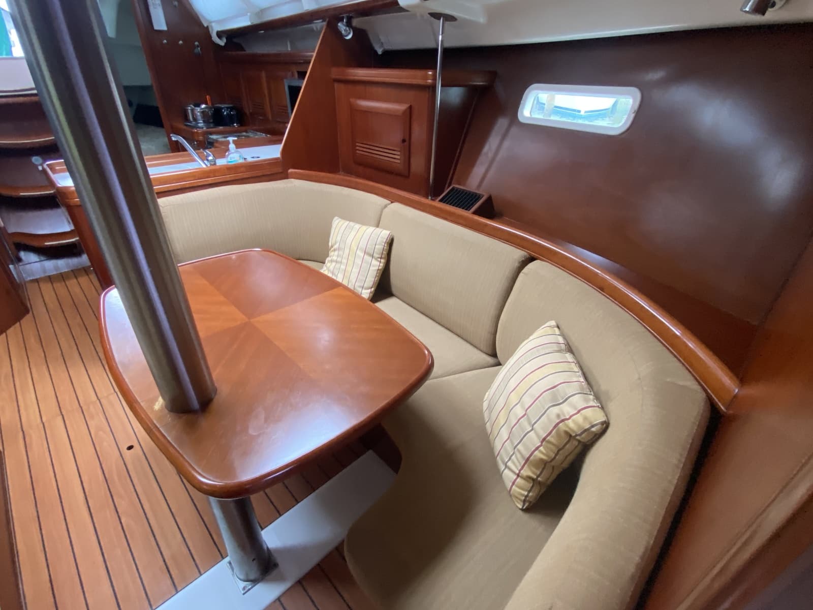 2004 Beneteau 373 - Photo 55