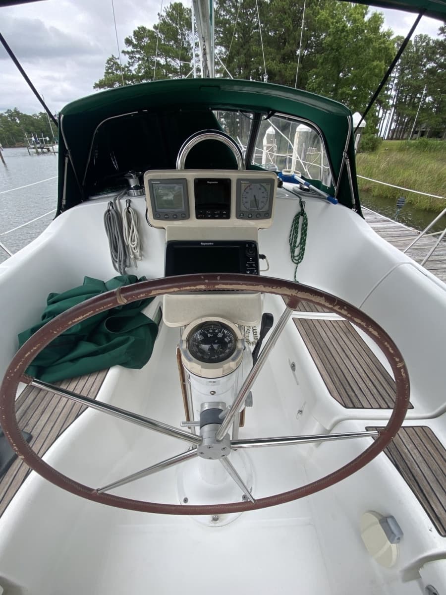 2004 Beneteau 373 - Photo 31
