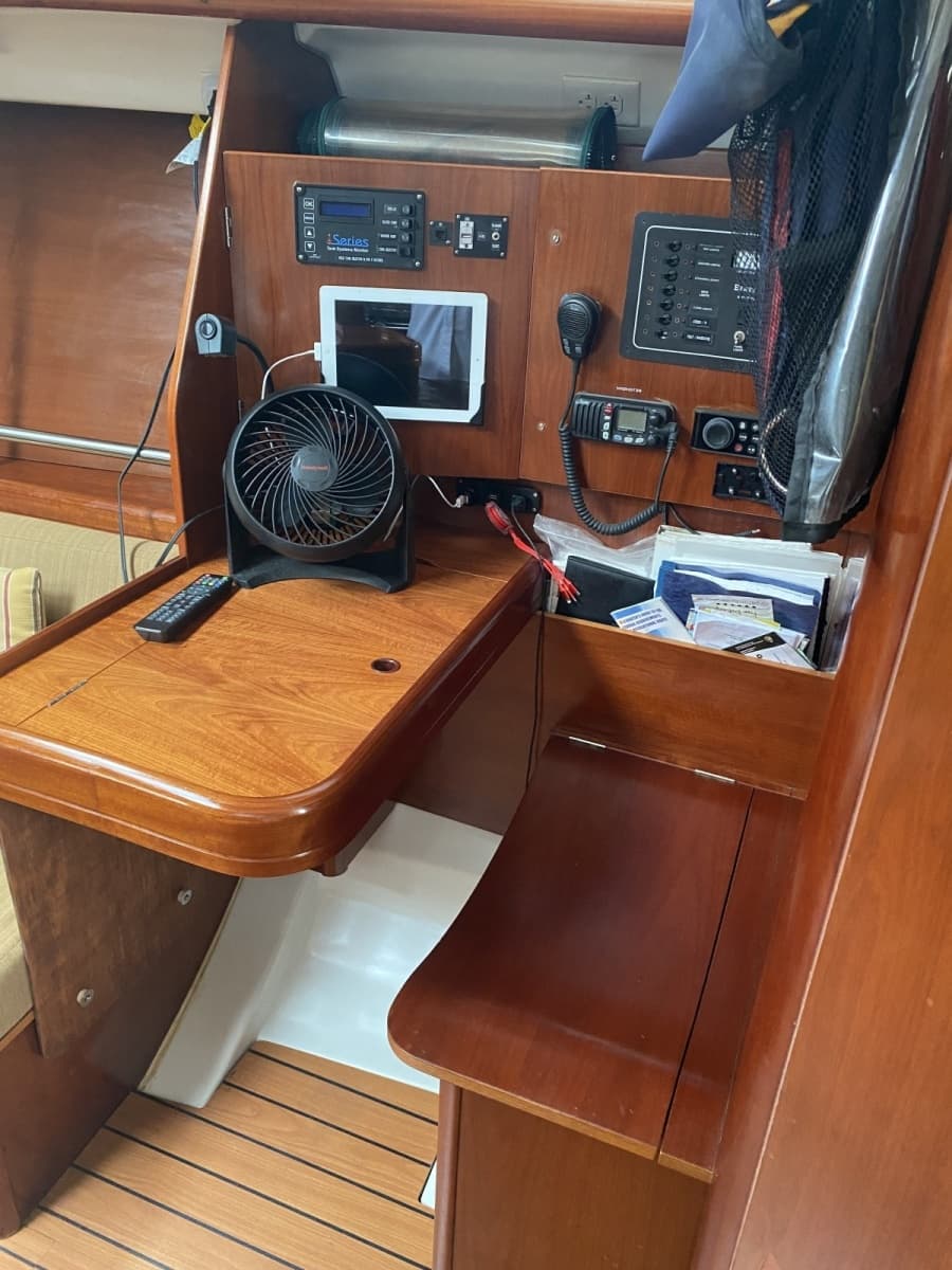 2004 Beneteau 373 - Photo 39