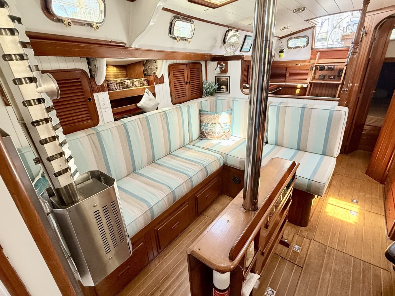 1985 Tayana Vancouver 42 - Photo 20