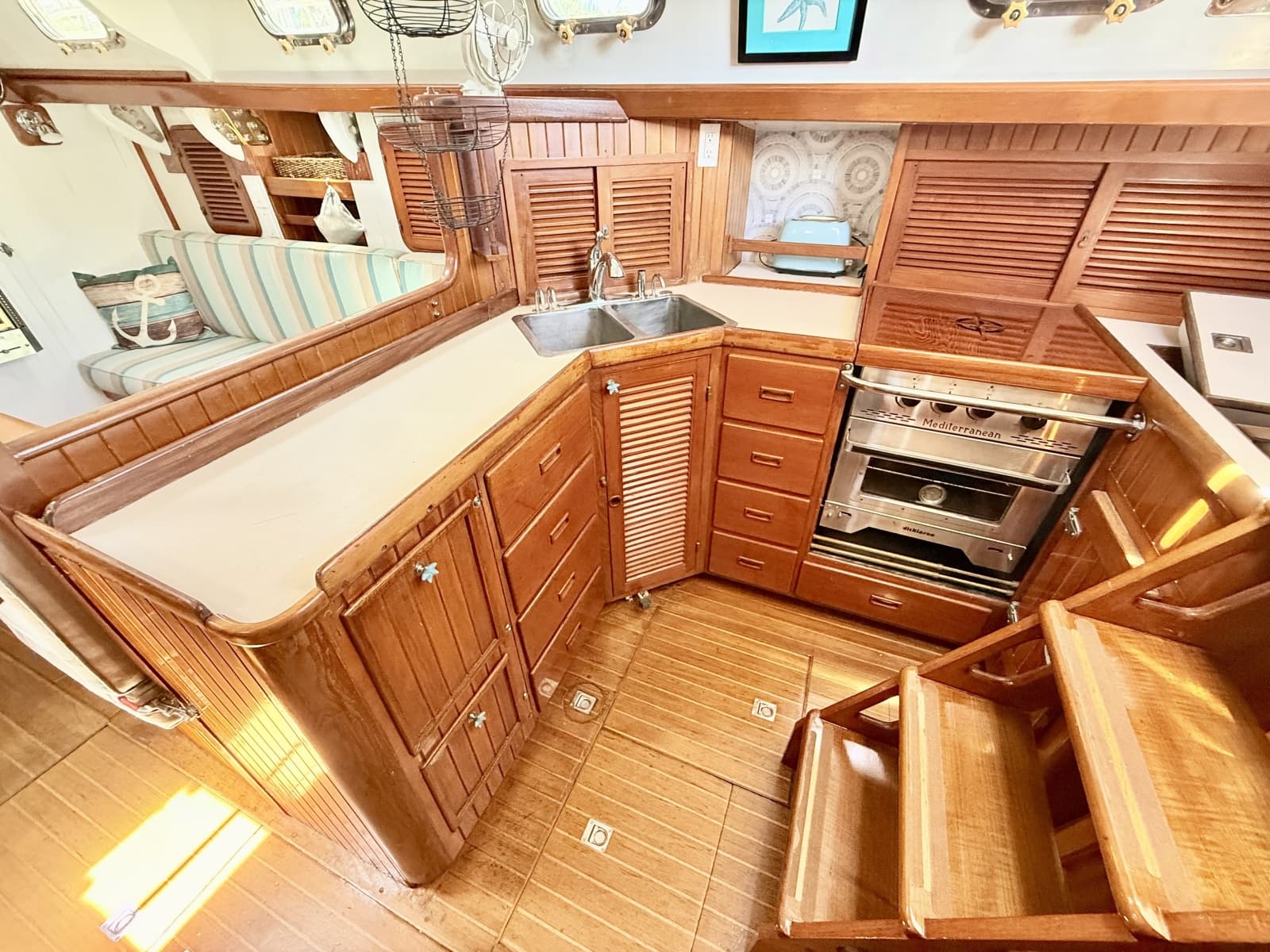 1985 Tayana Vancouver 42 - Photo 15