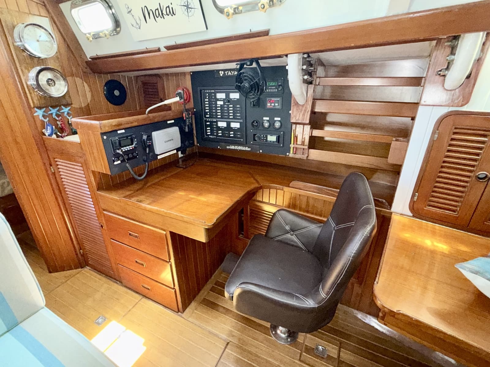 1985 Tayana Vancouver 42 - Photo 21