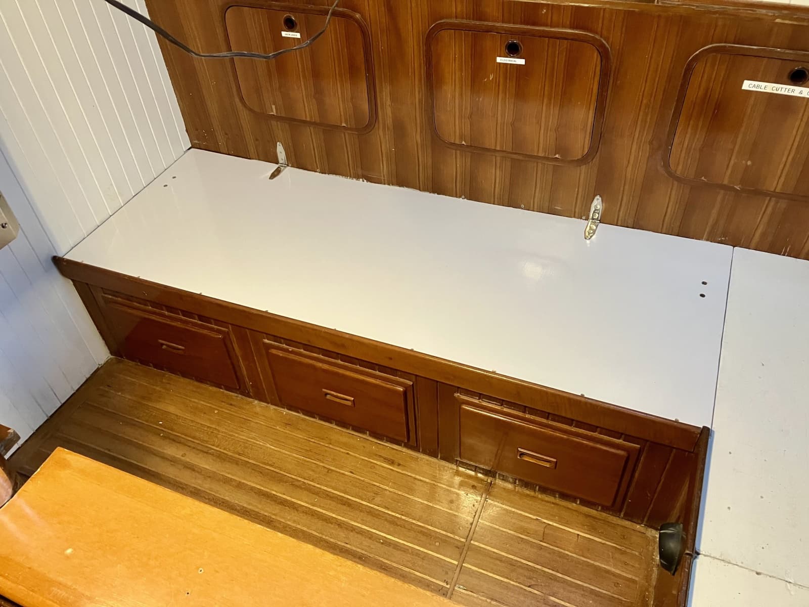 1985 Tayana Vancouver 42 - Photo 32