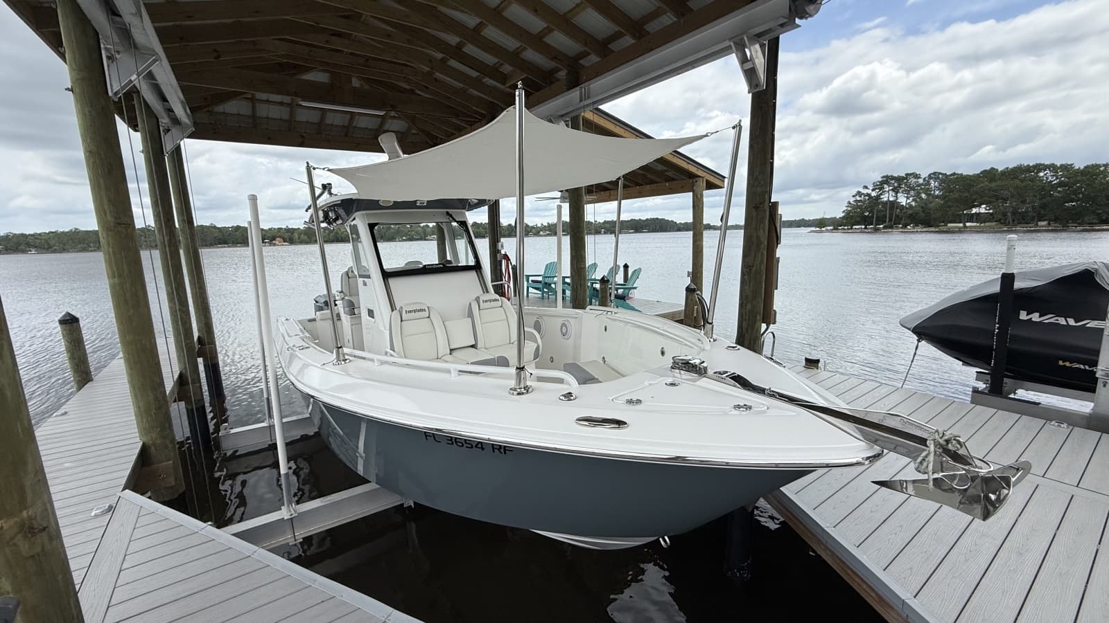 2016 Everglades 295 Center Console - Photo 29