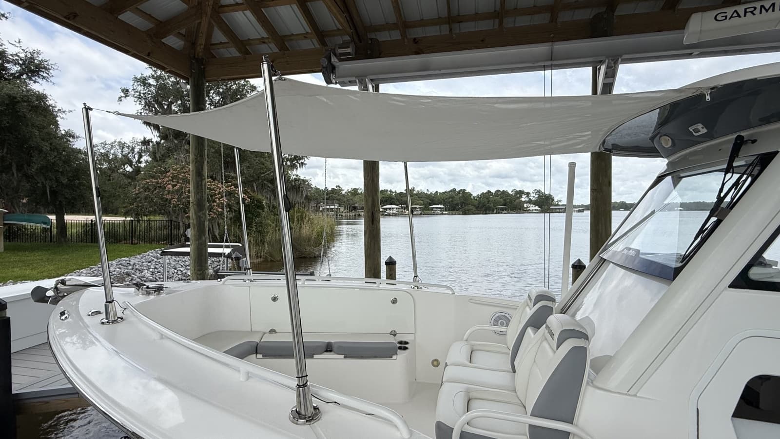 2016 Everglades 295 Center Console - Photo 30