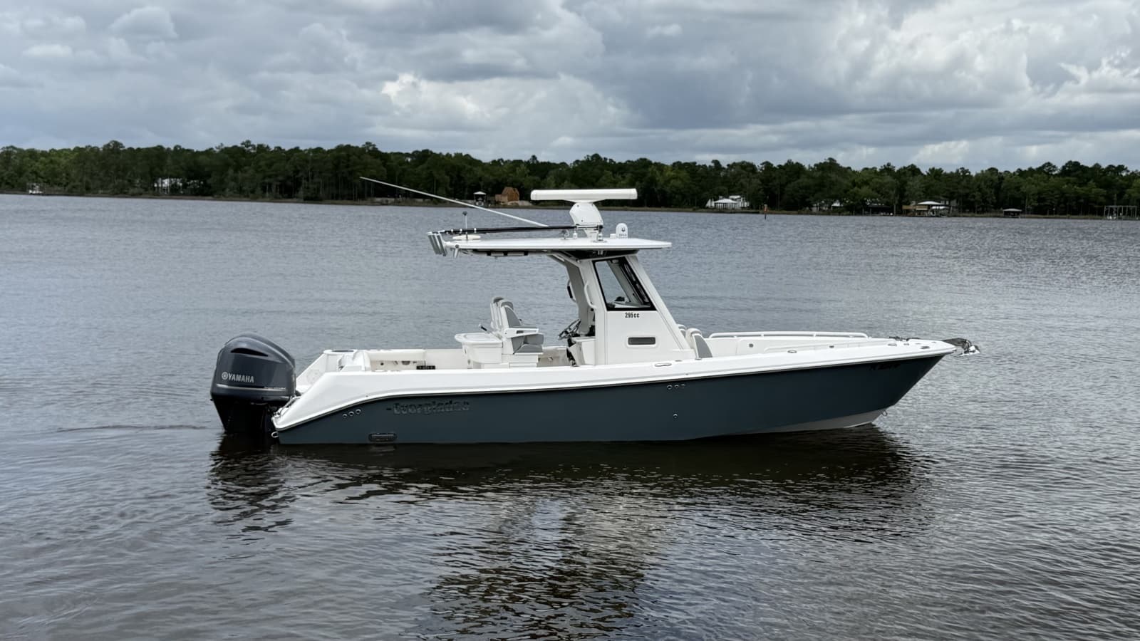 2016 Everglades 295 Center Console - Photo 1