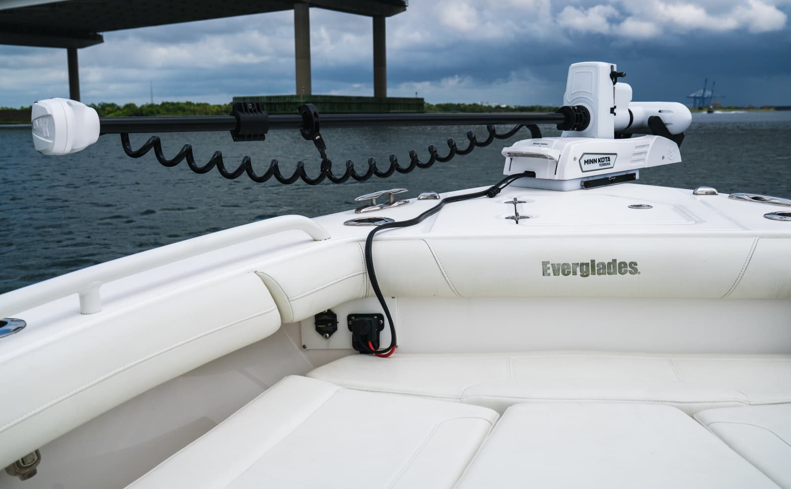 2020 Everglades 253CC - Photo 7