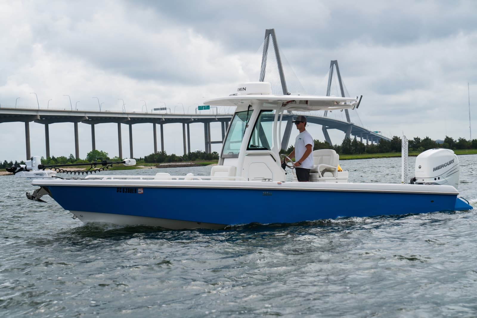 2020 Everglades 253CC - Photo 15