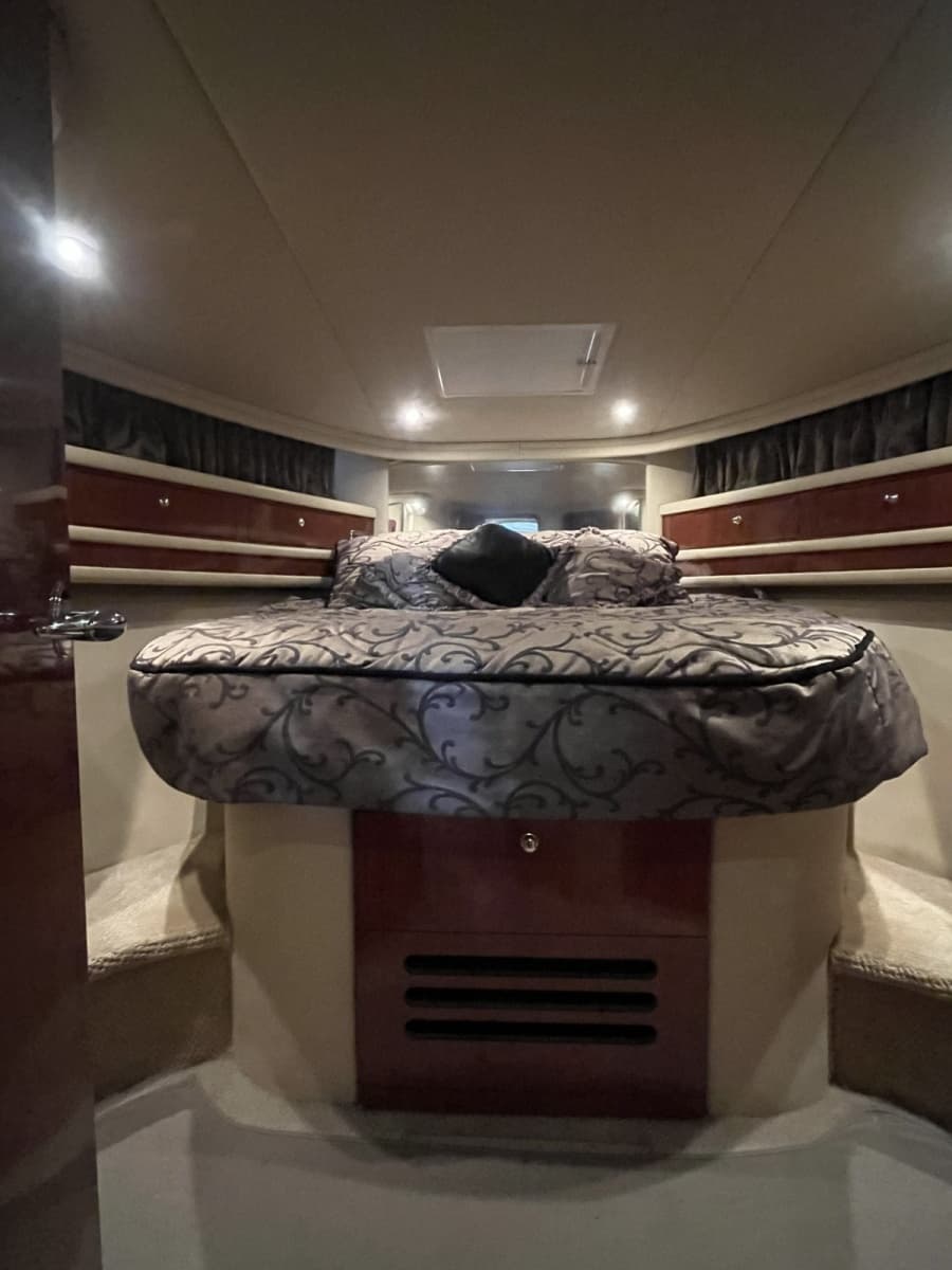 2003 Sea Ray 480 Sedan Bridge - Photo 40