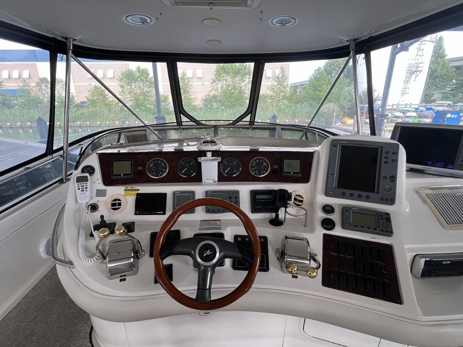 2003 Sea Ray 480 Sedan Bridge - Photo 13