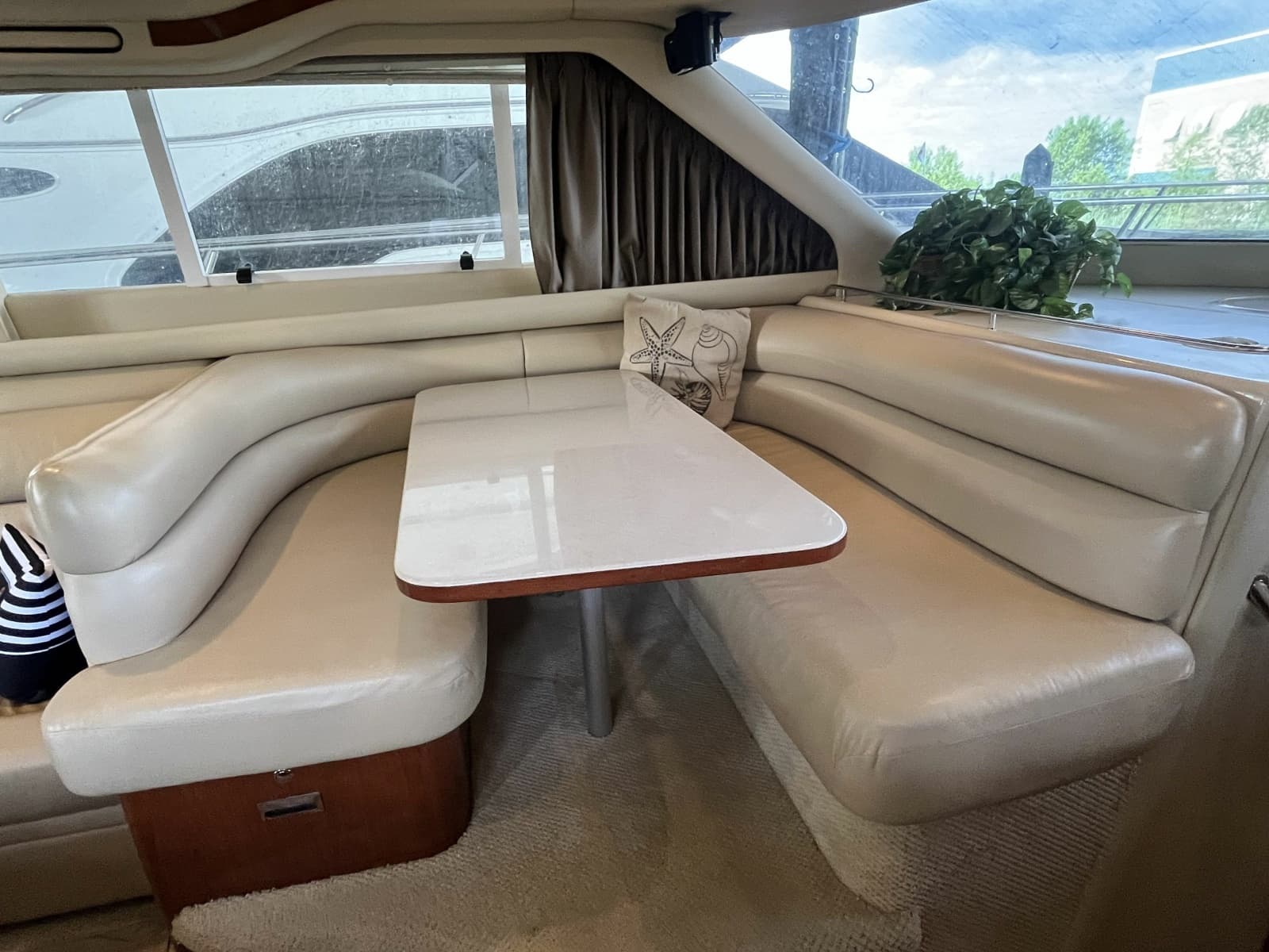 2003 Sea Ray 480 Sedan Bridge - Photo 31