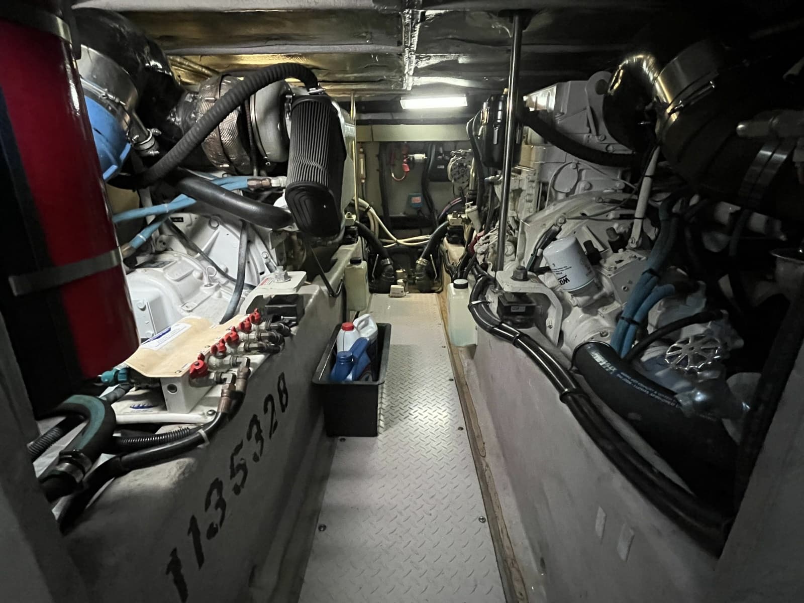 2003 Sea Ray 480 Sedan Bridge - Photo 47