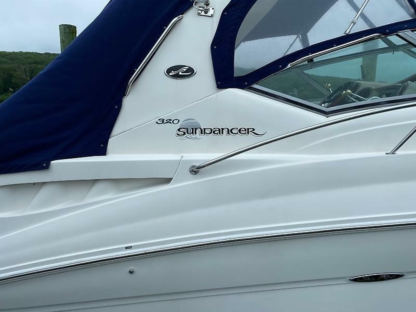 2004 Sea Ray 320 Sundancer - Photo 3