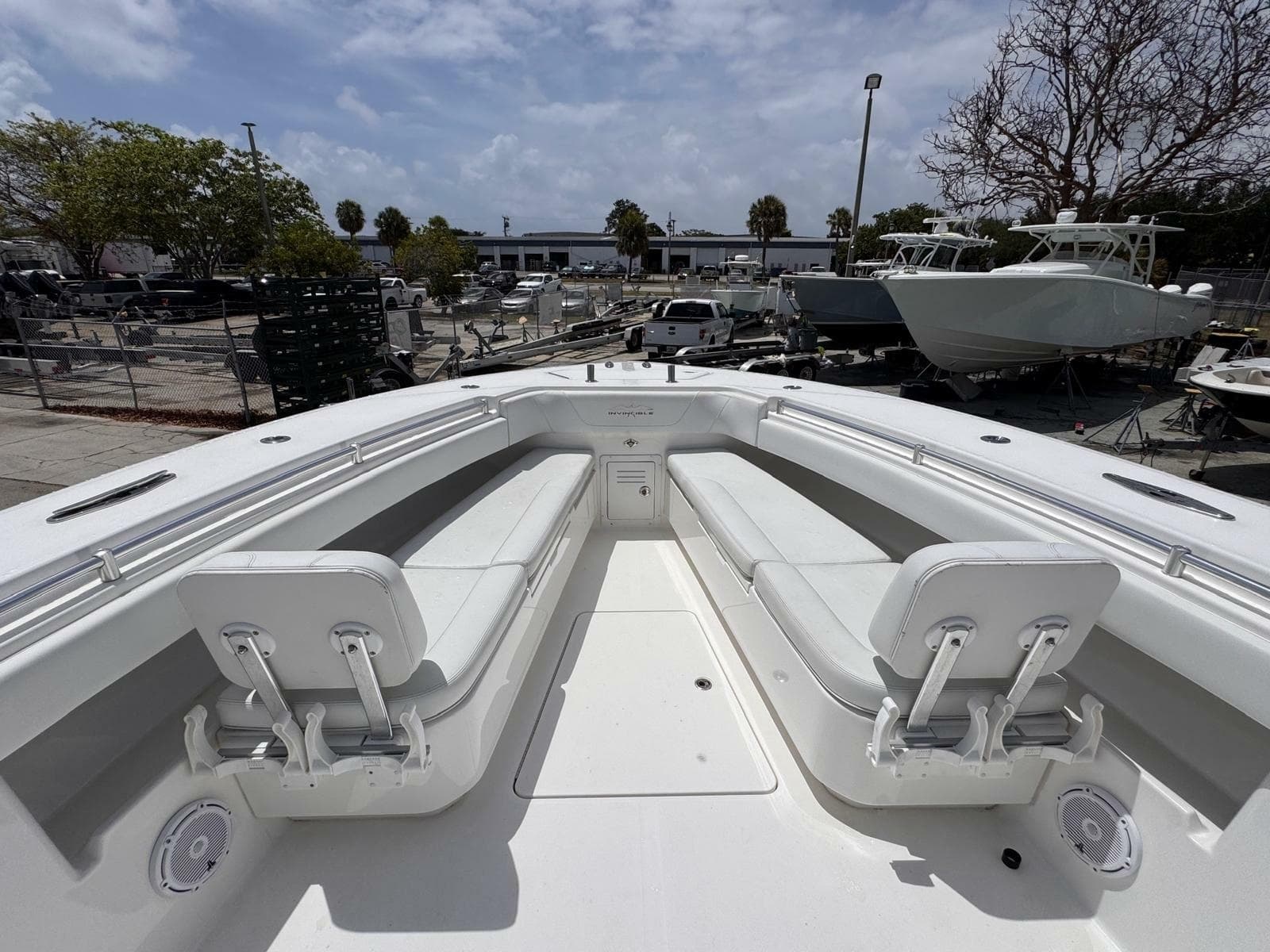 2019 Invincible 42 Open - Photo 9