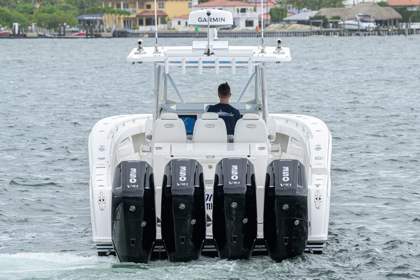 2019 Invincible 42 Open - Photo 6