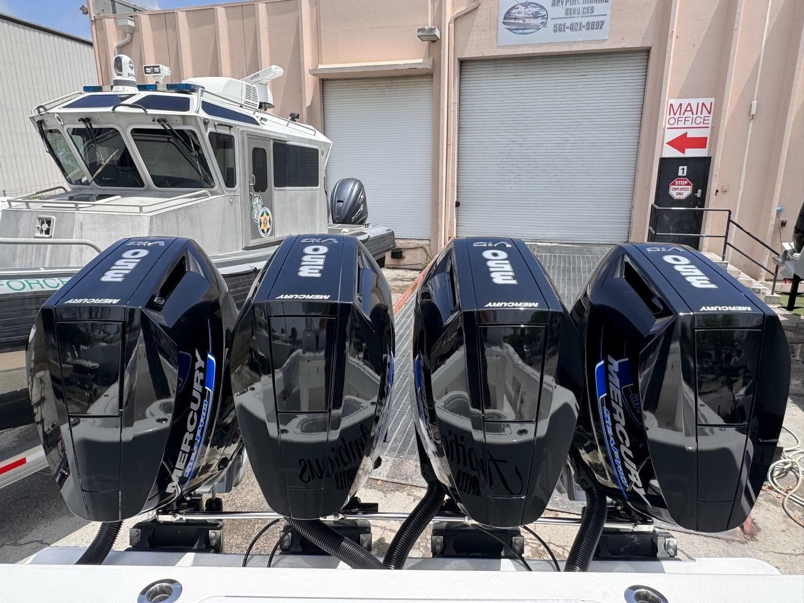 2019 Invincible 42 Open - Photo 36