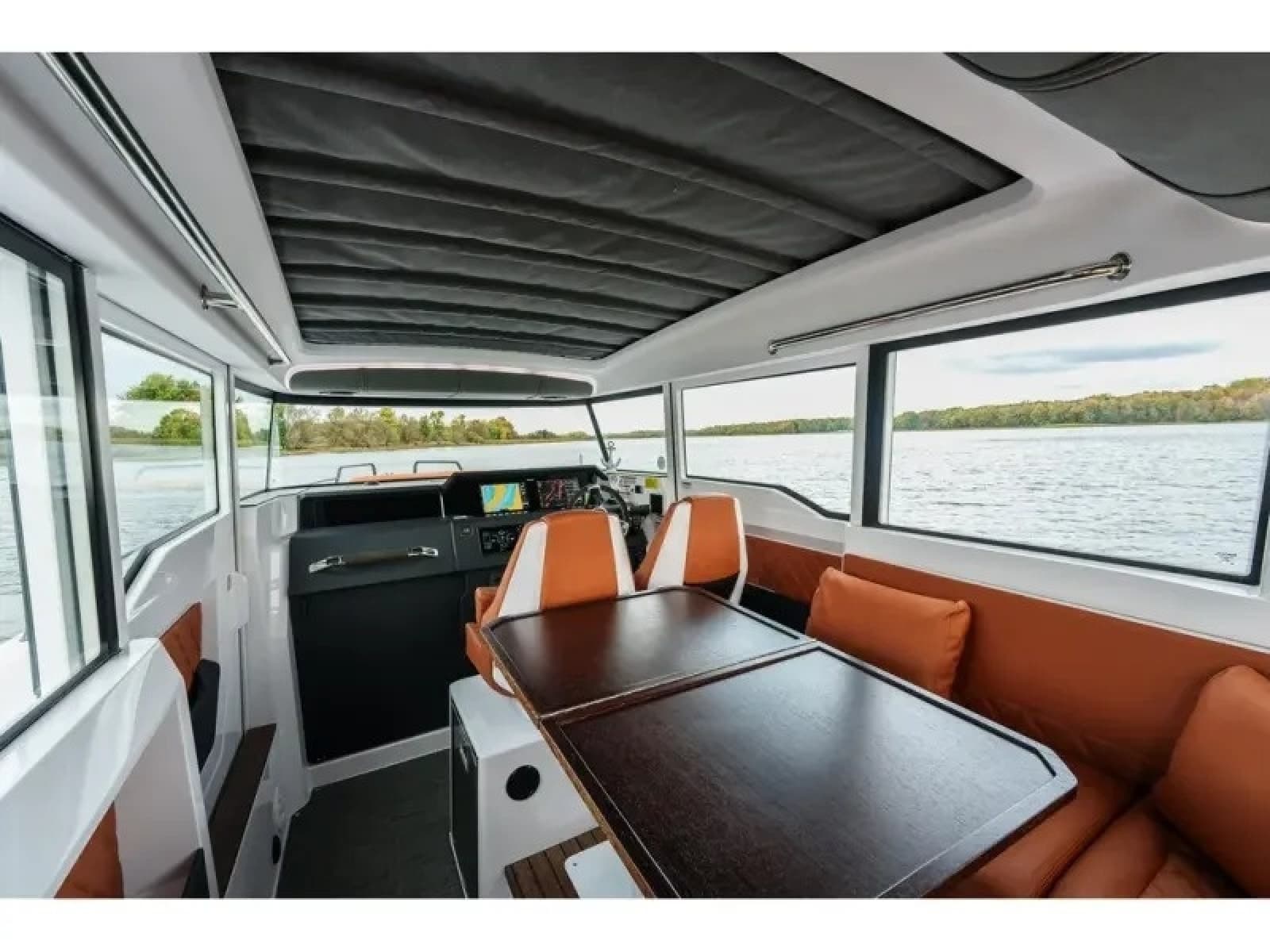 2022 Axopar 37 XC CROSS CABIN - Photo 13