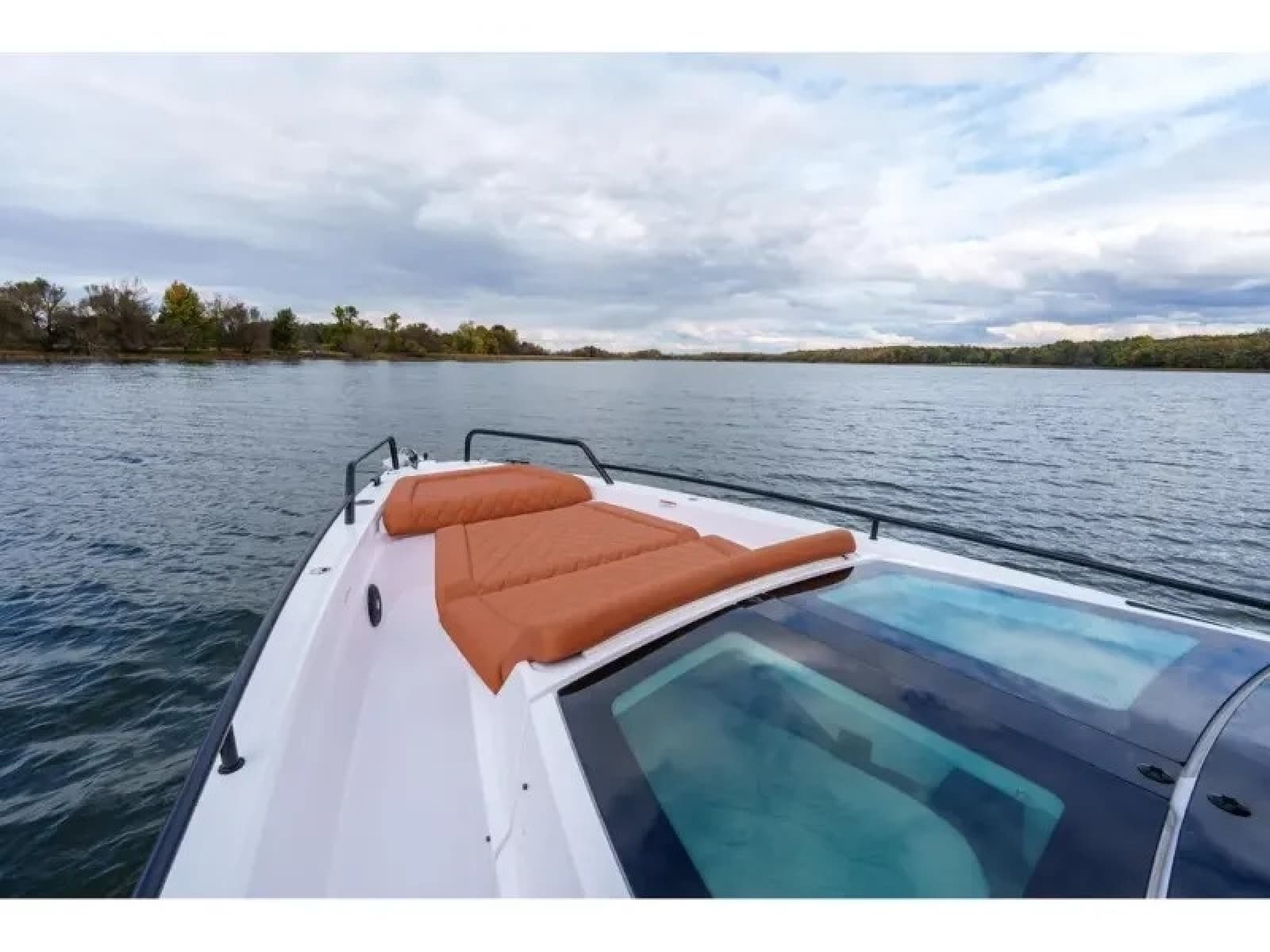 2022 Axopar 37 XC CROSS CABIN - Photo 34