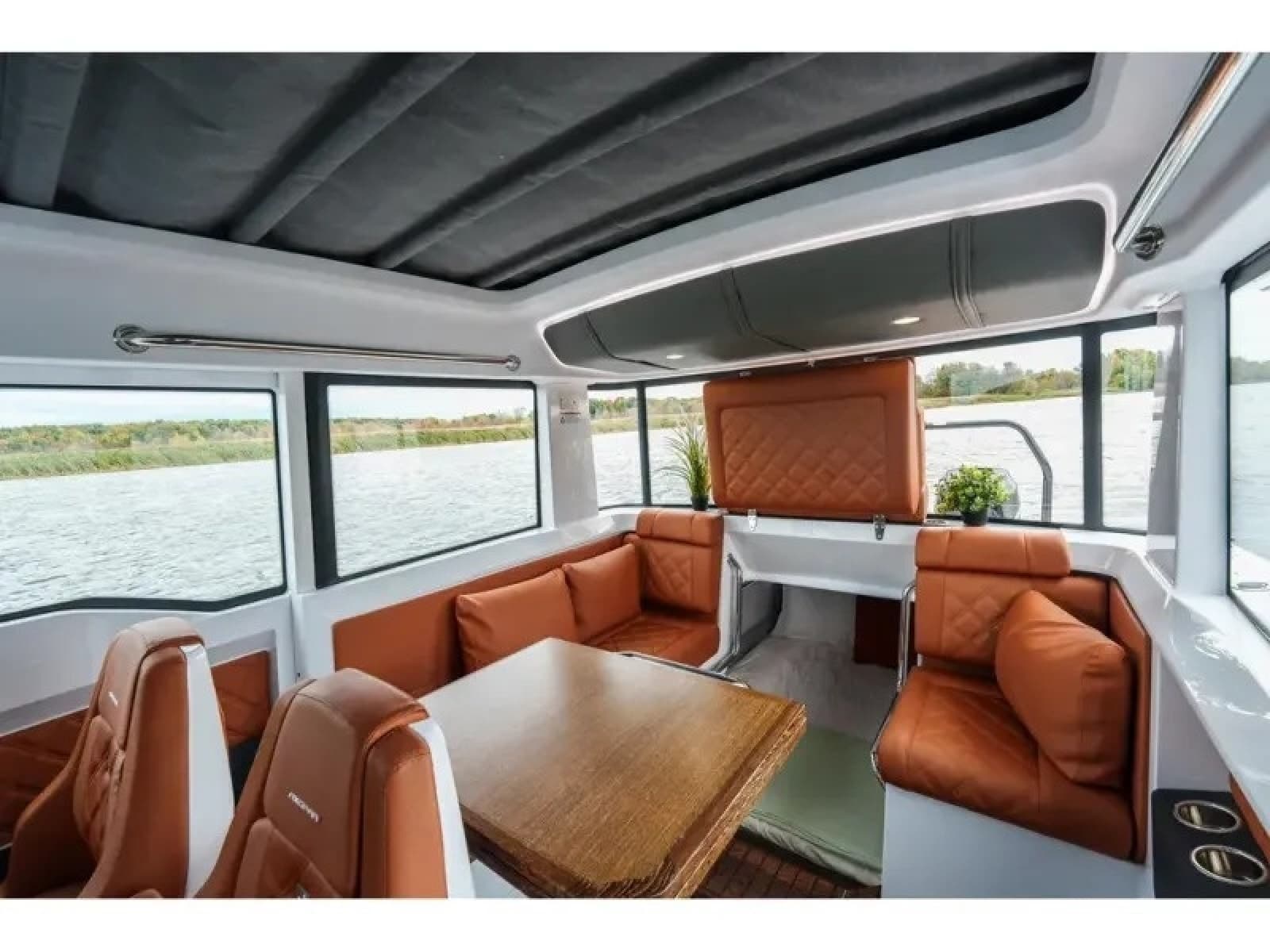 2022 Axopar 37 XC CROSS CABIN - Photo 22