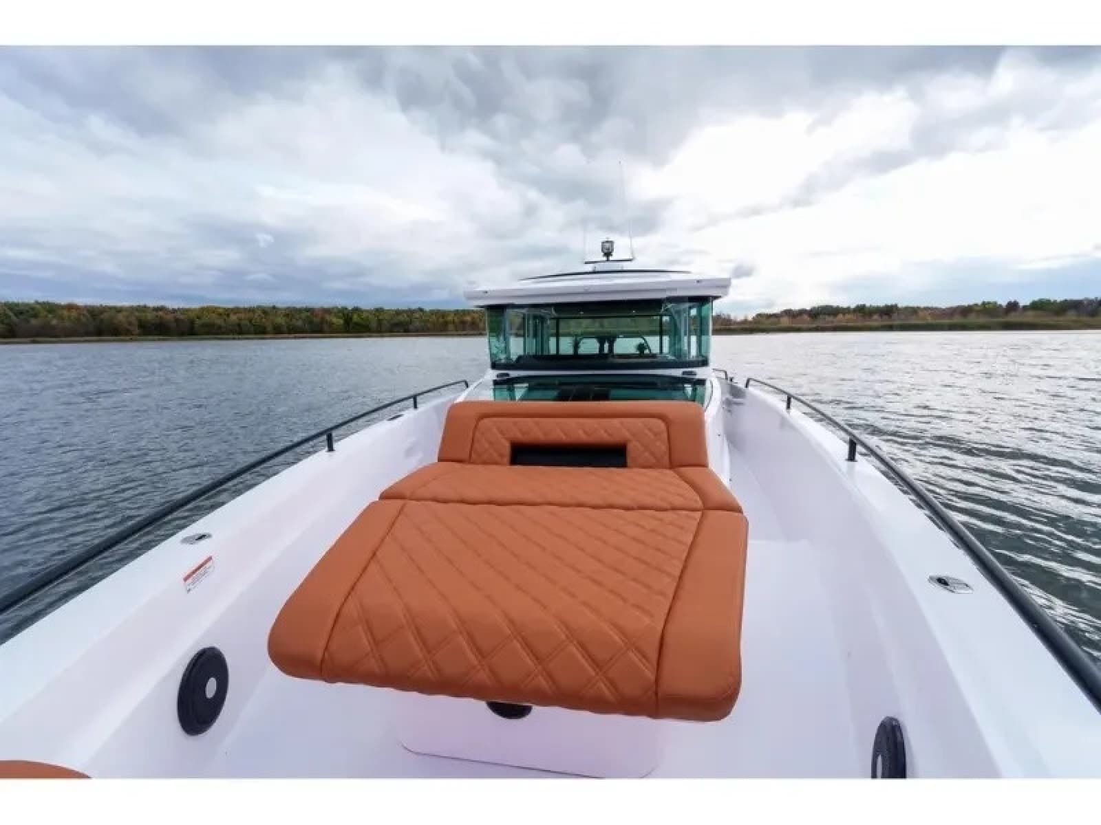2022 Axopar 37 XC CROSS CABIN - Photo 36