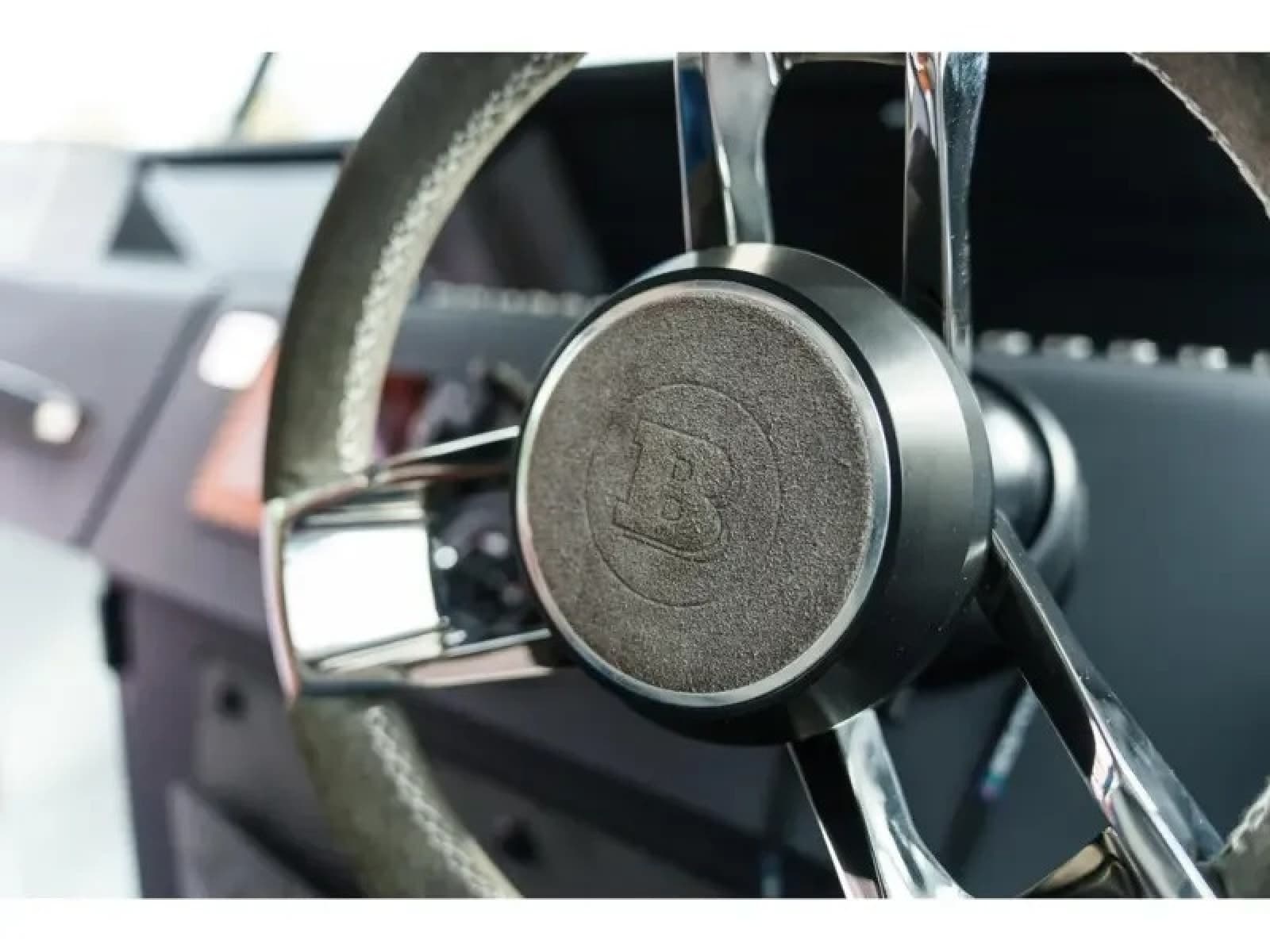 2022 Axopar 37 XC CROSS CABIN - Photo 41
