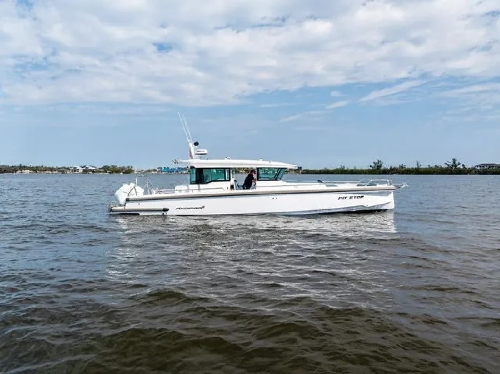 2022 Axopar 37 XC CROSS CABIN - Photo 42