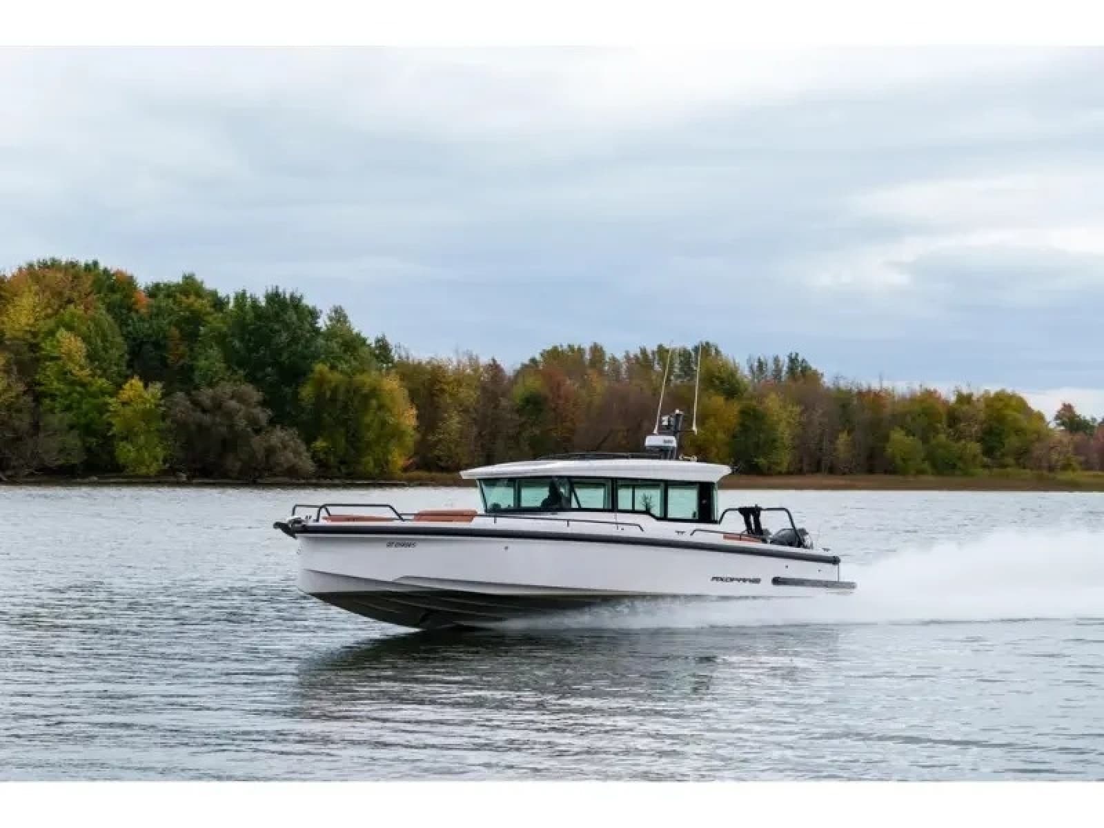 2022 Axopar 37 XC CROSS CABIN - Photo 4