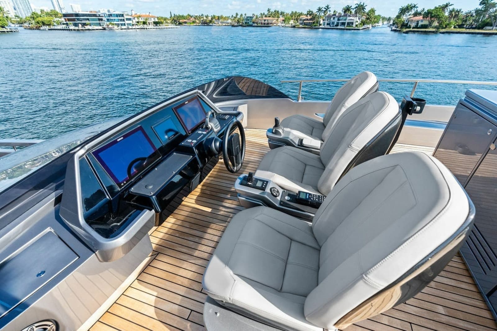 2025 Pershing GTX80 - Photo 20