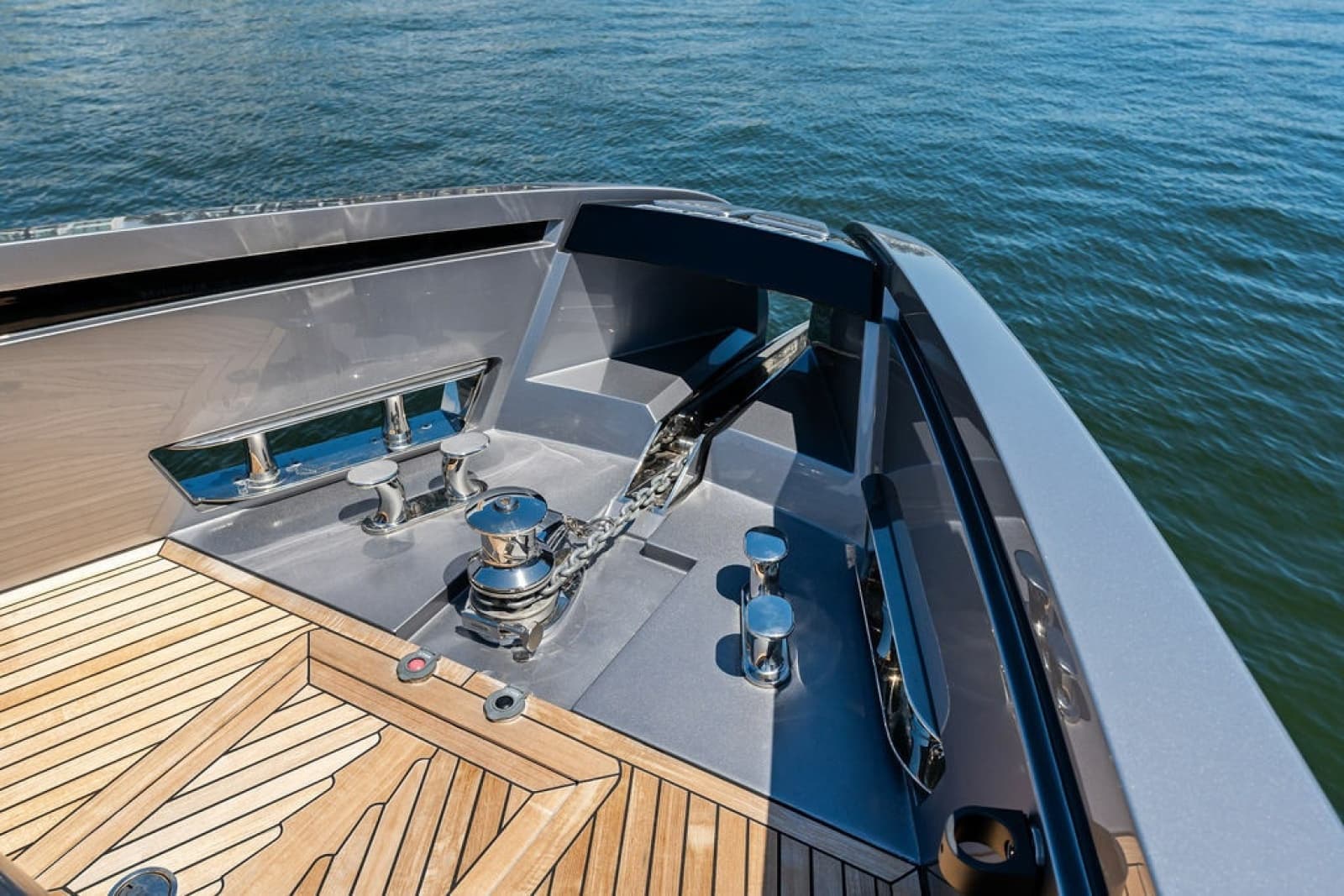 2025 Pershing GTX80 - Photo 31