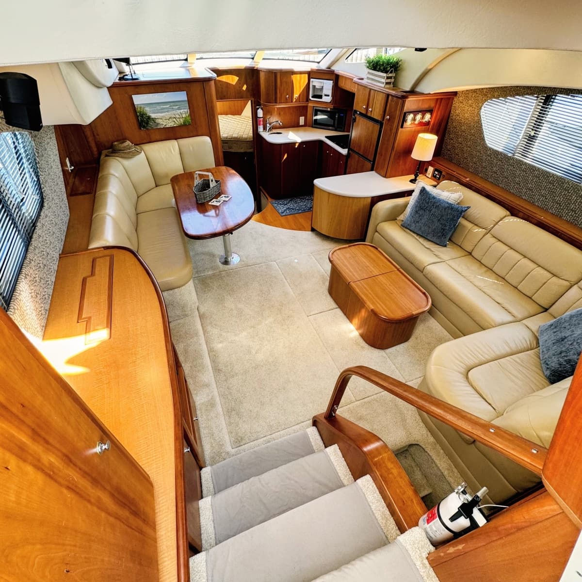 2002 Silverton 39 Motor Yacht - Photo 36