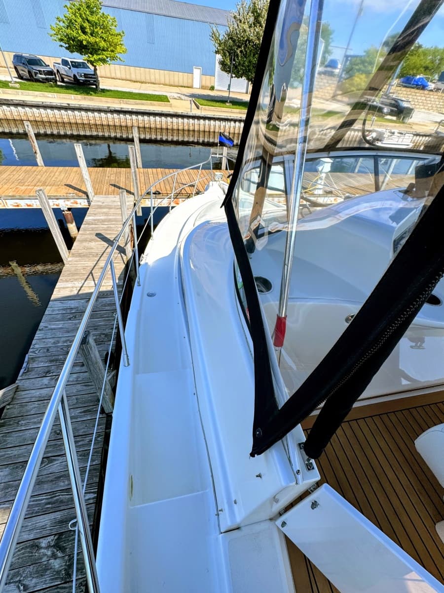 2002 Silverton 39 Motor Yacht - Photo 8
