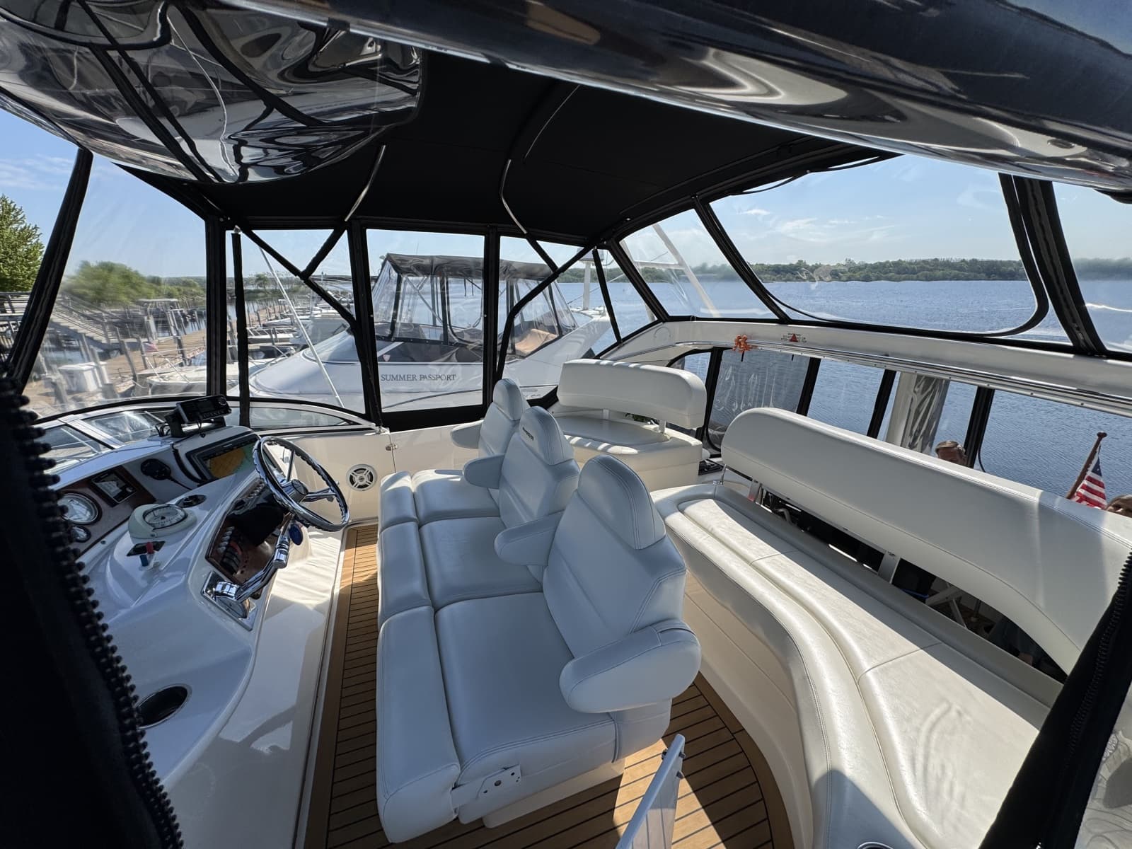 2002 Silverton 39 Motor Yacht - Photo 12