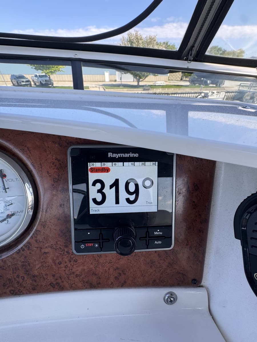 2002 Silverton 39 Motor Yacht - Photo 19