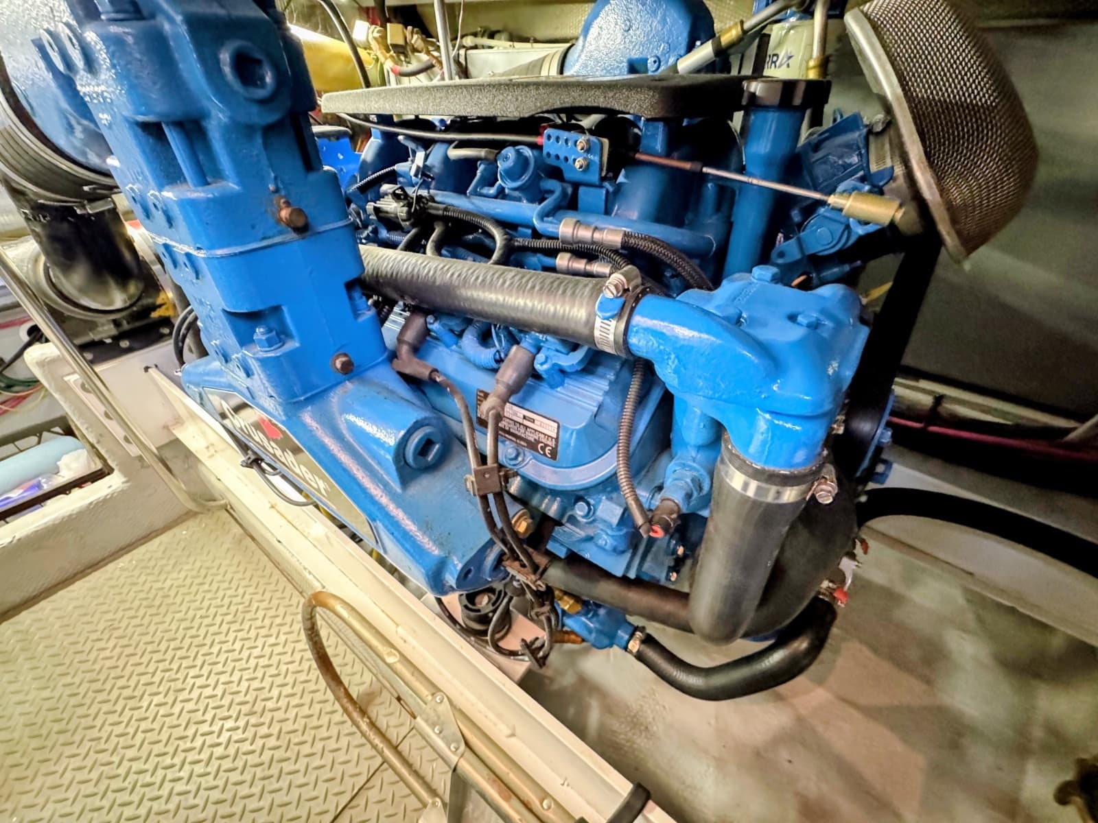 2002 Silverton 39 Motor Yacht - Photo 62