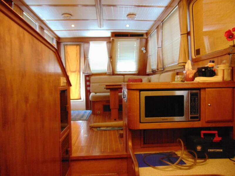 2004 Sabre Flybridge - Photo 14