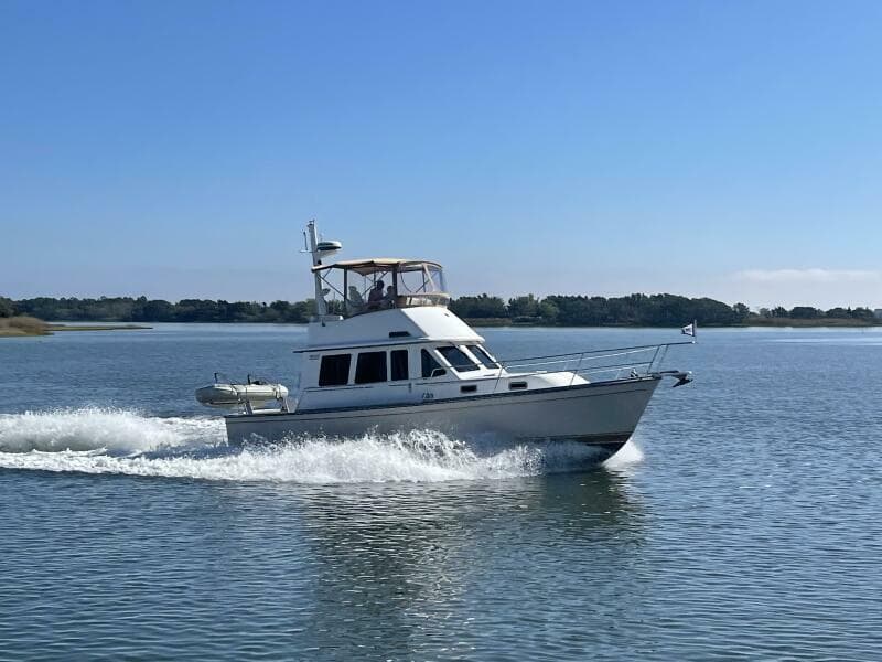 2004 Sabre Flybridge - Photo 1