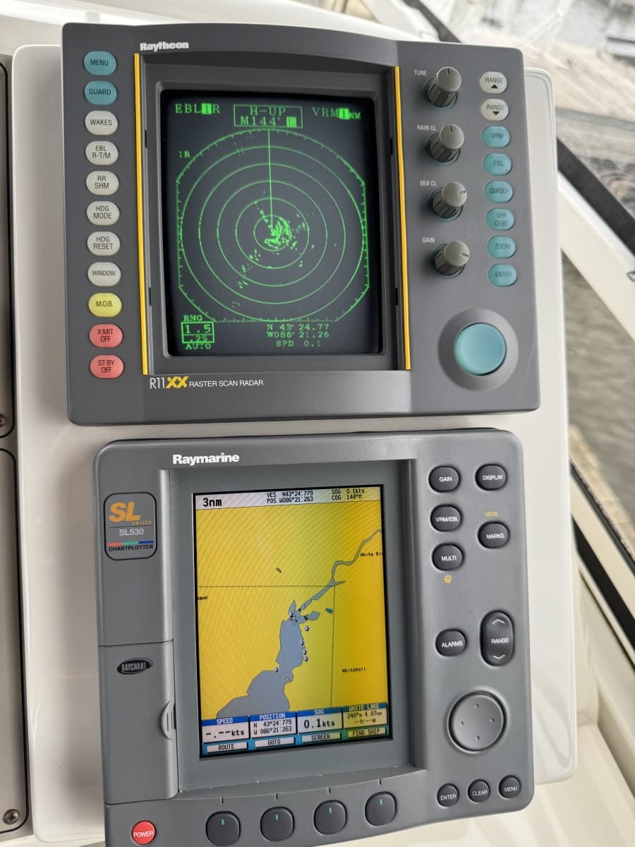 1999 Carver 406 Aft Cabin Motor Yacht - Photo 65