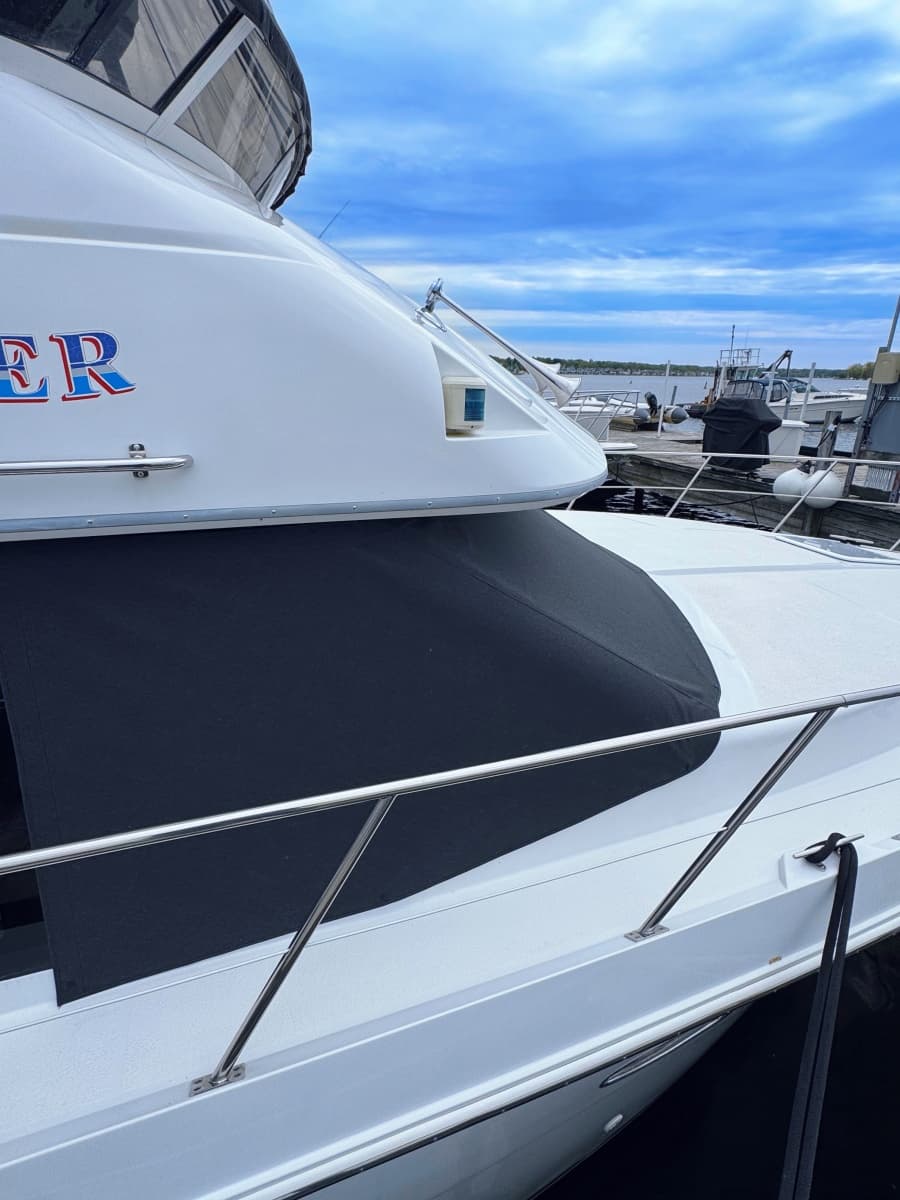 1999 Carver 406 Aft Cabin Motor Yacht - Photo 9