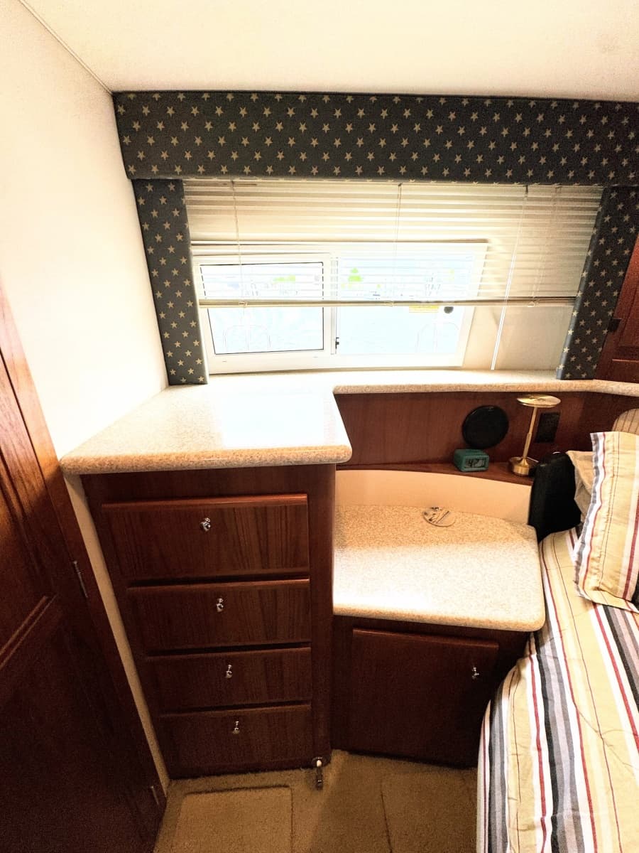 1999 Carver 406 Aft Cabin Motor Yacht - Photo 48
