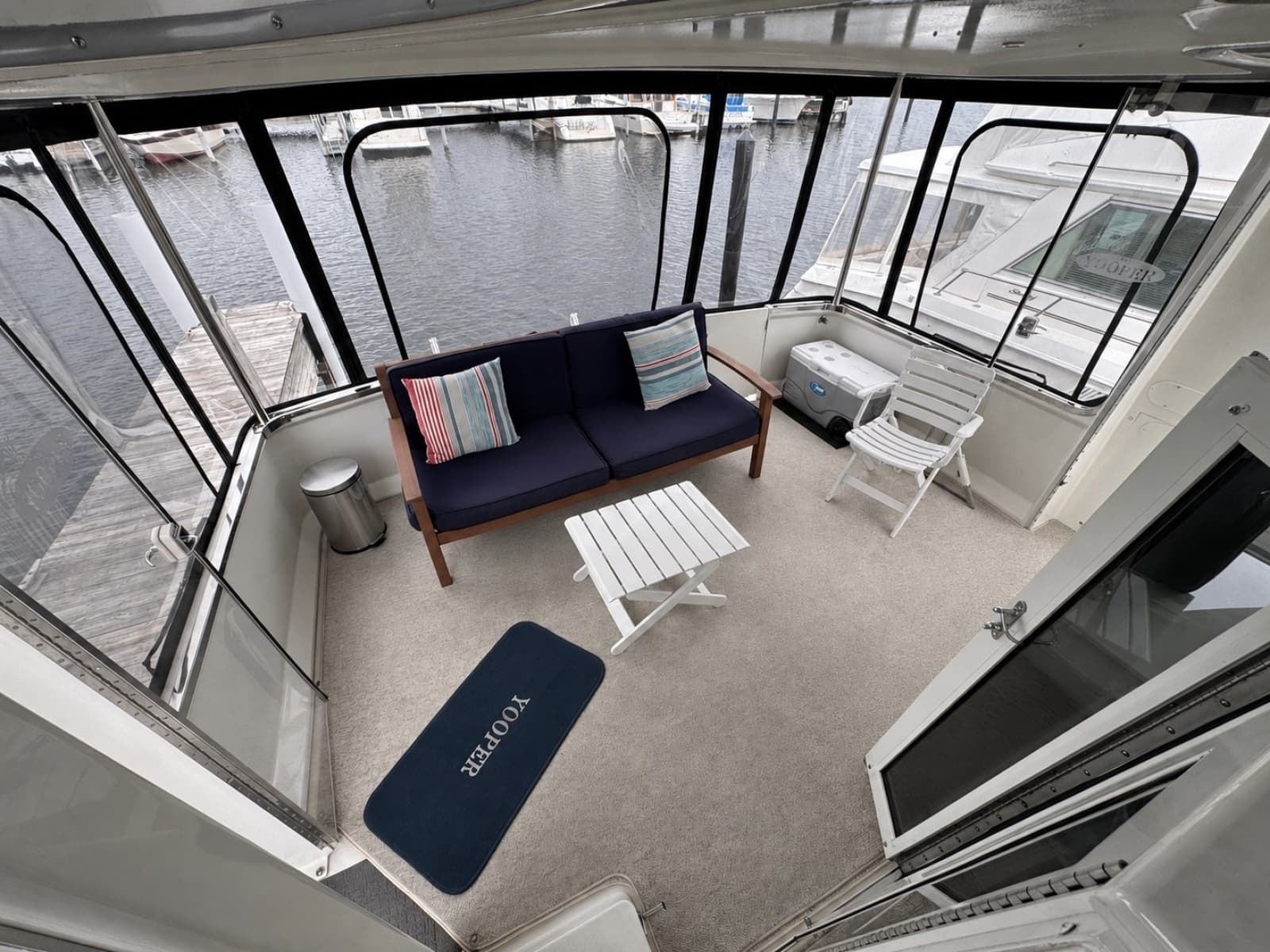 1999 Carver 406 Aft Cabin Motor Yacht - Photo 13