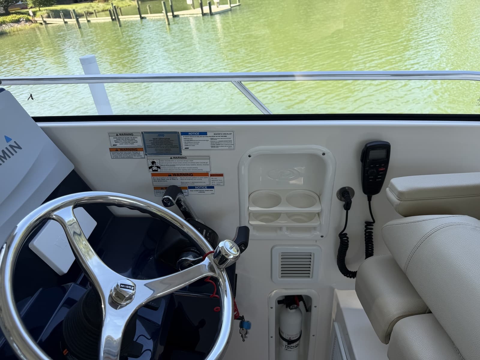 2016 Pursuit Offshore - Photo 12