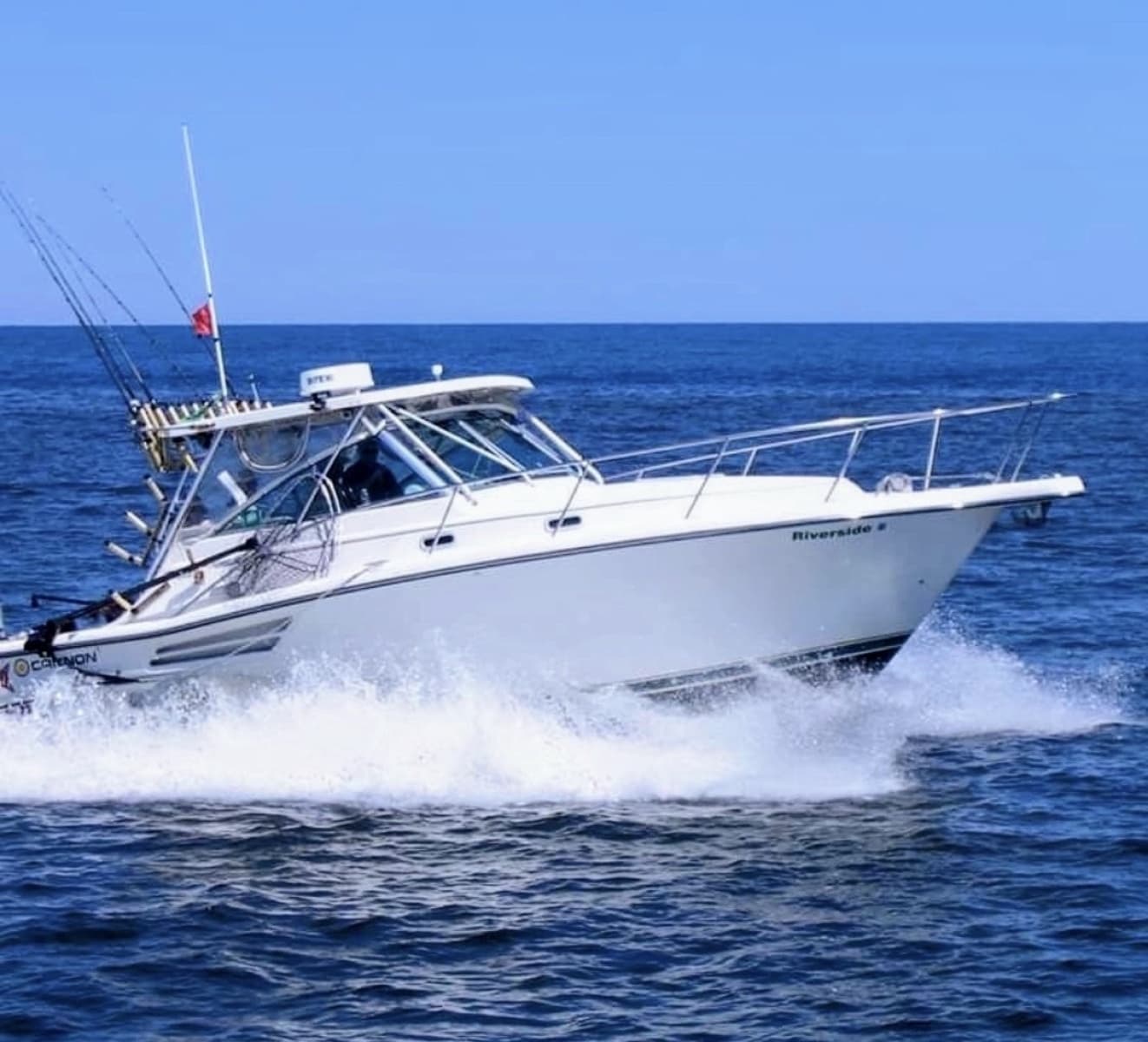 1999 Pursuit 3400 Express - Photo 1
