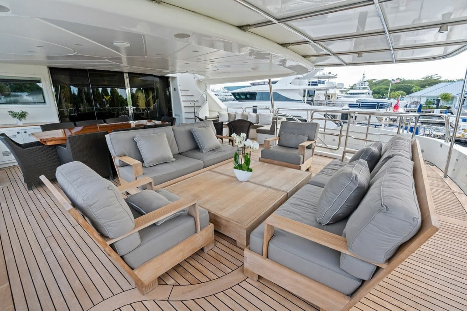 2008 Benetti 121 Classic - Photo 13