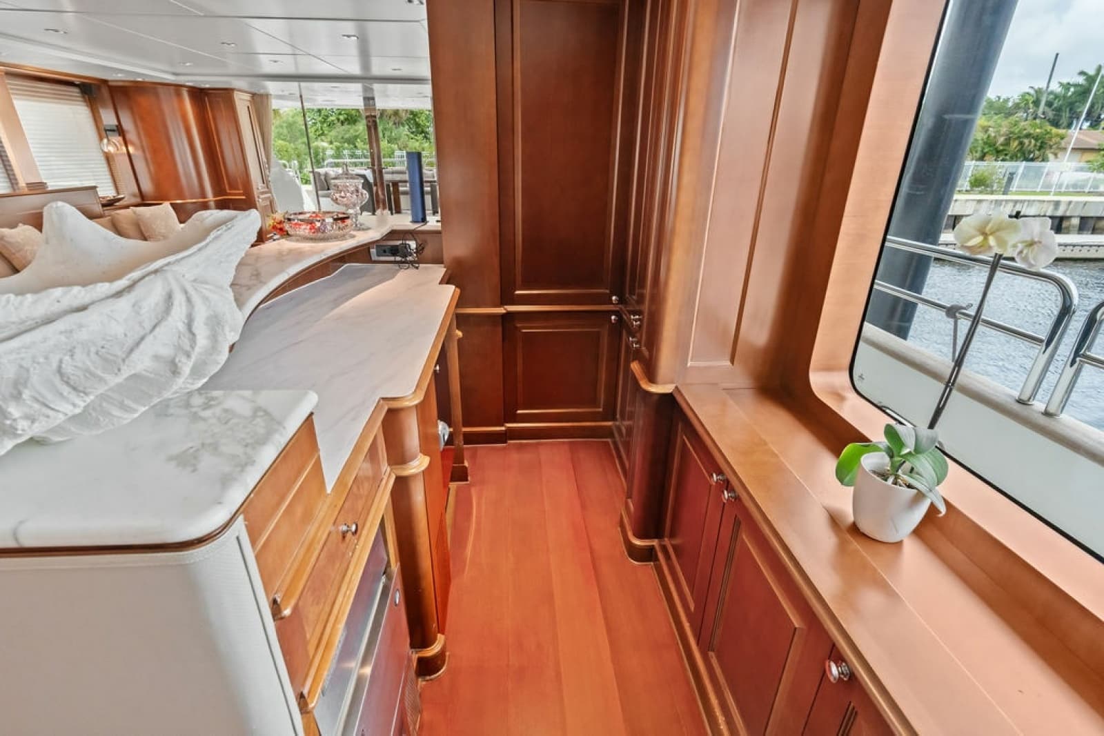 2008 Benetti 121 Classic - Photo 37