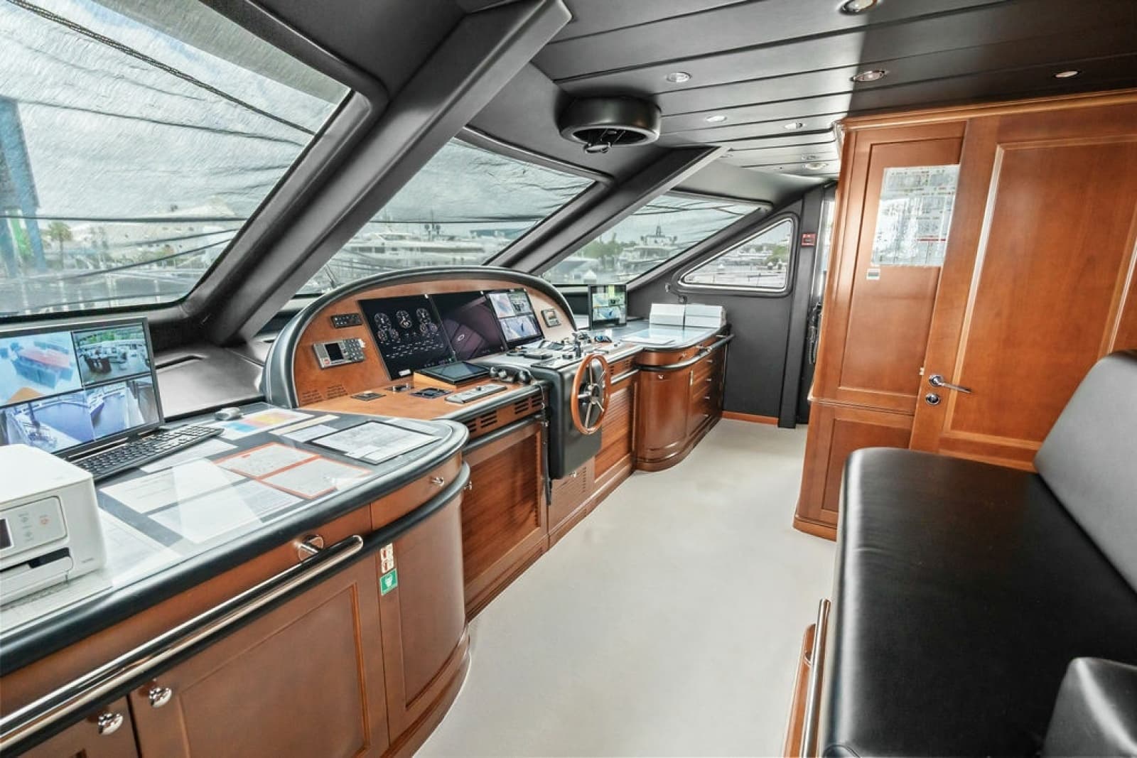 2008 Benetti 121 Classic - Photo 82