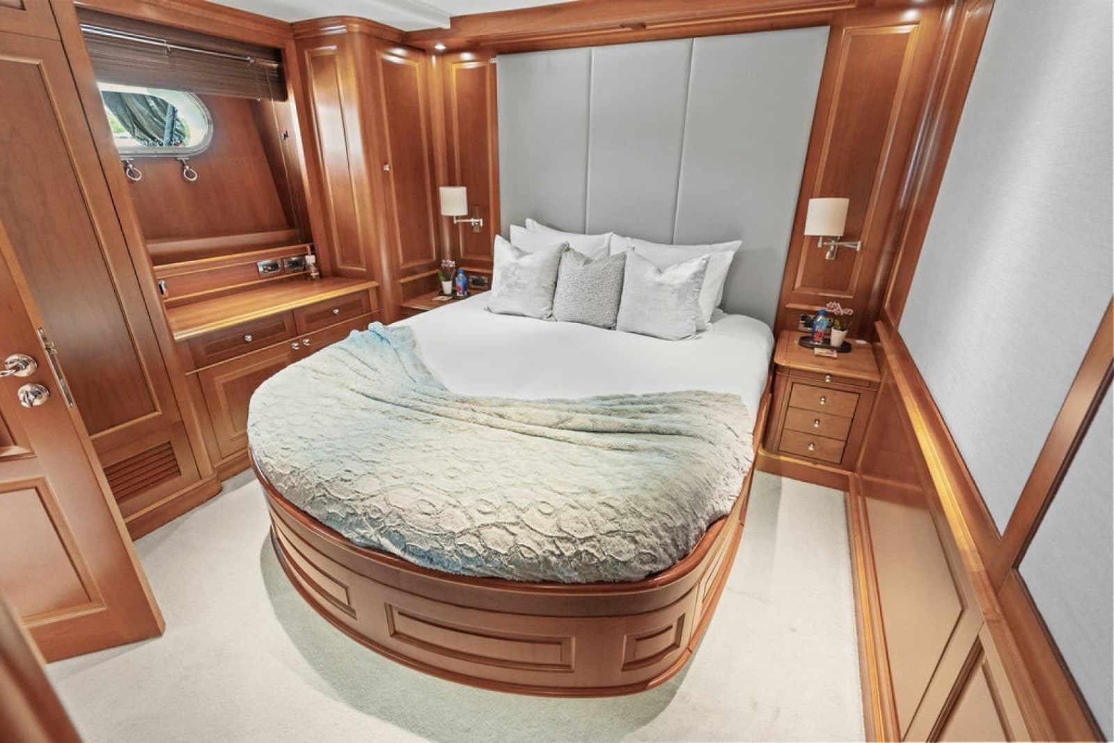 2008 Benetti 121 Classic - Photo 52