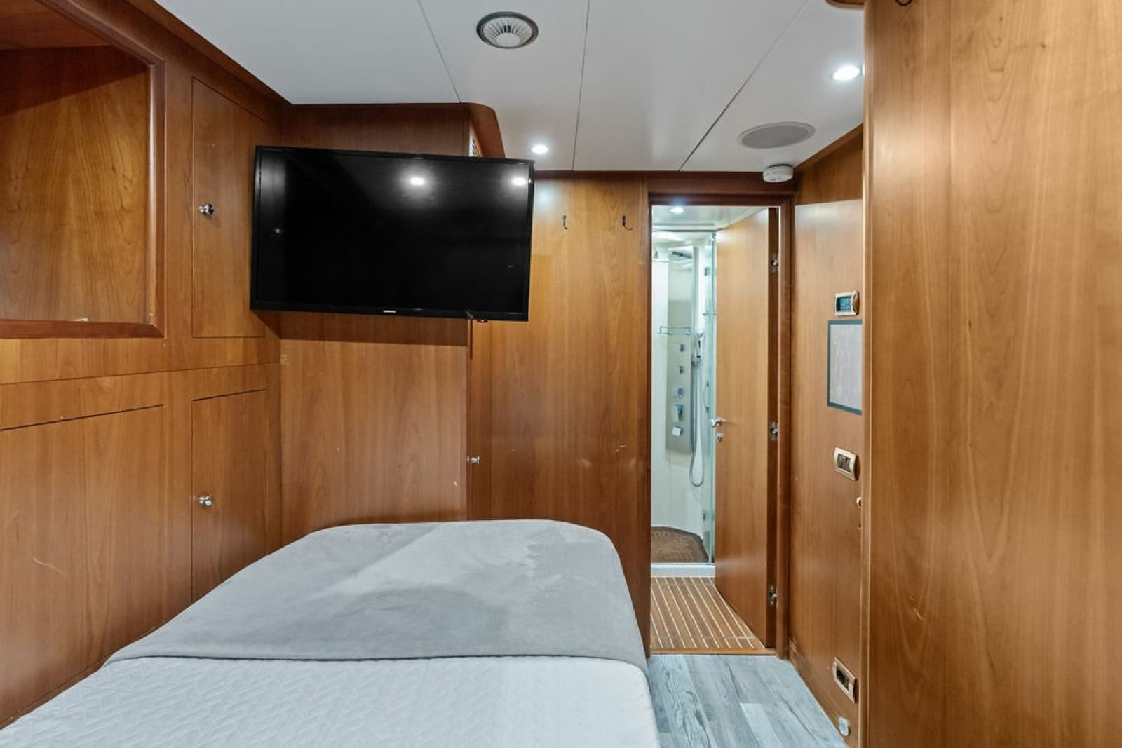 2008 Benetti 121 Classic - Photo 79