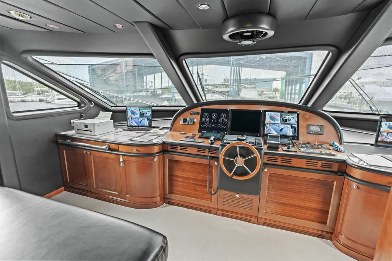 2008 Benetti 121 Classic - Photo 81