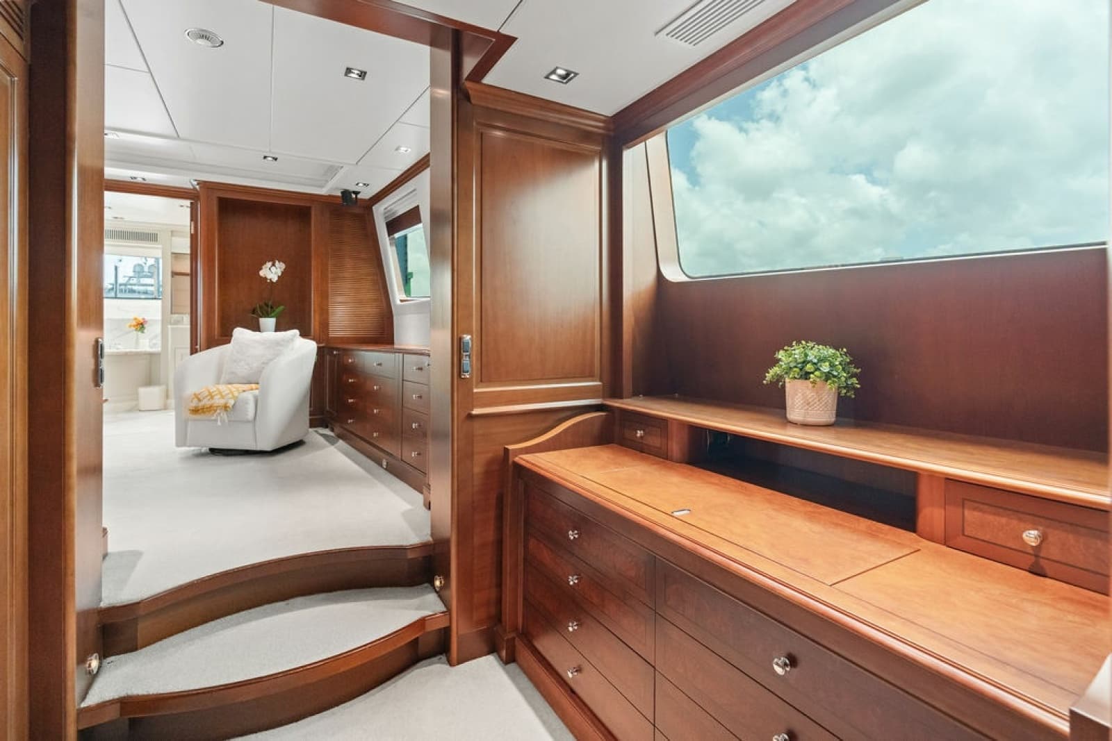2008 Benetti 121 Classic - Photo 40